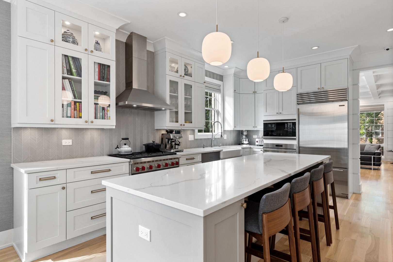 2057 N Oakley Avenue, Chicago, IL 60647 2057 N Oakley Avenue, Chicago, IL 60647