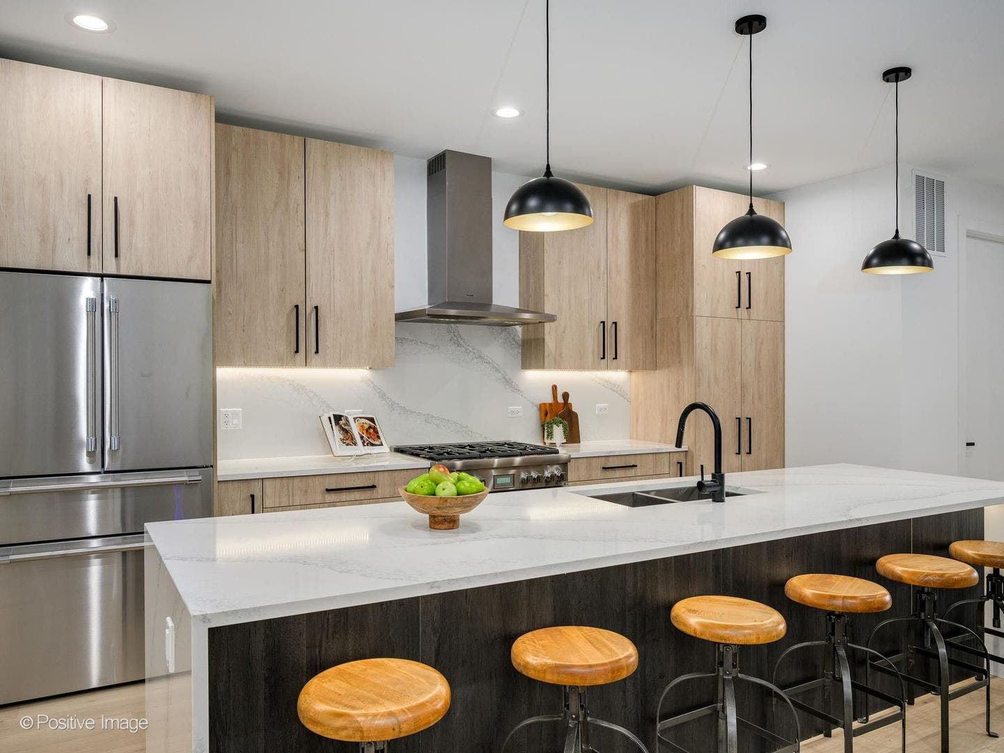 2847 N Damen Avenue, #1, Chicago, IL 60618