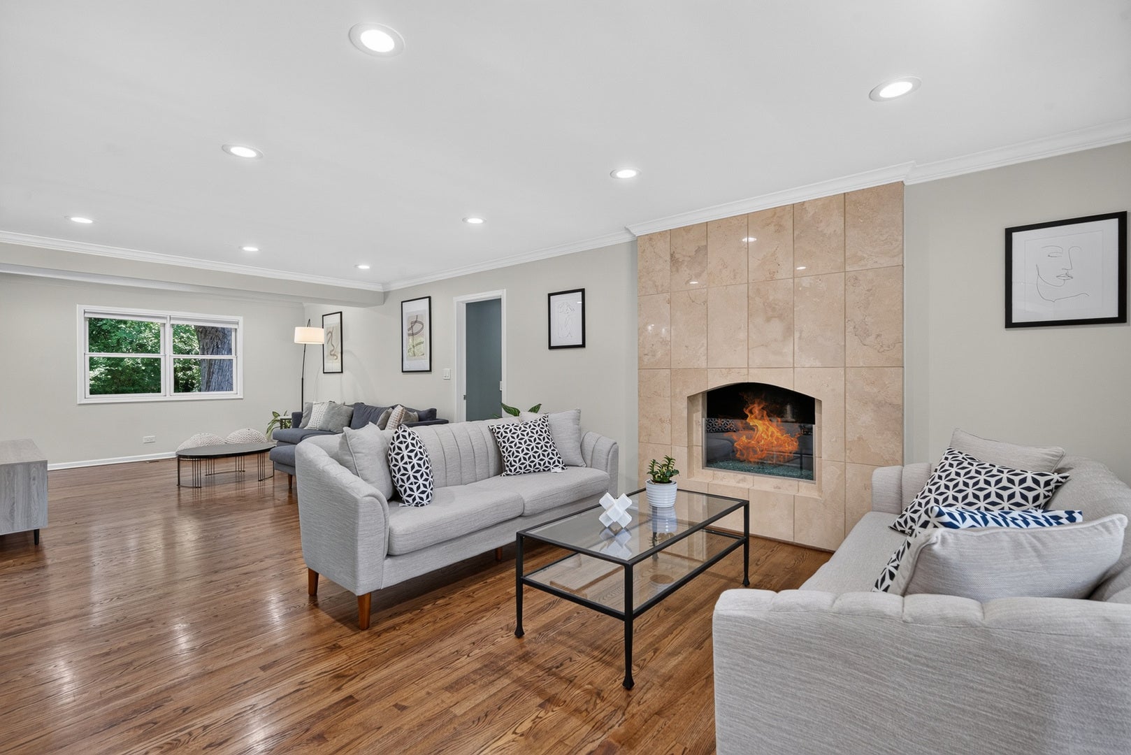 316 Fox Run Drive, Northbrook, IL 60062 316 Fox Run Drive, Northbrook, IL 60062