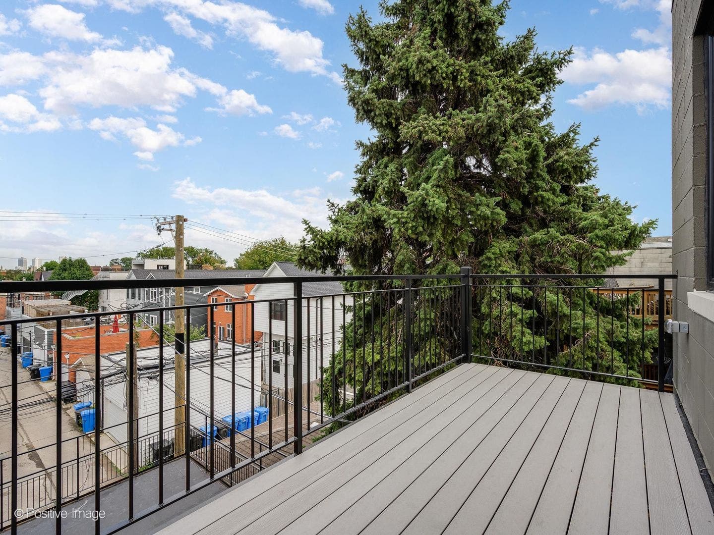 2847 N Damen Avenue, #3, Chicago, IL 60618