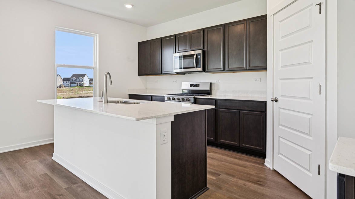 2901 Savana Drive, Joliet, IL 60435 2901 Savana Drive, Joliet, IL 60435