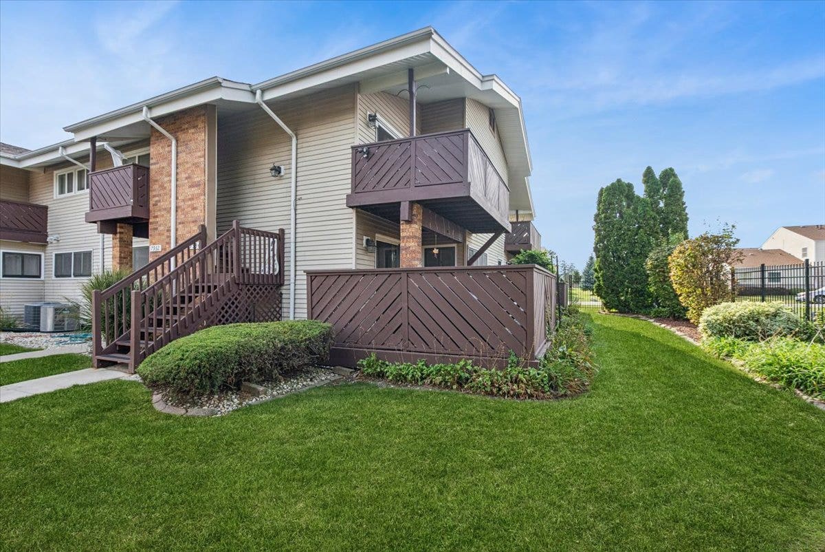 7932 164th Court, #251, Tinley Park, IL 60477