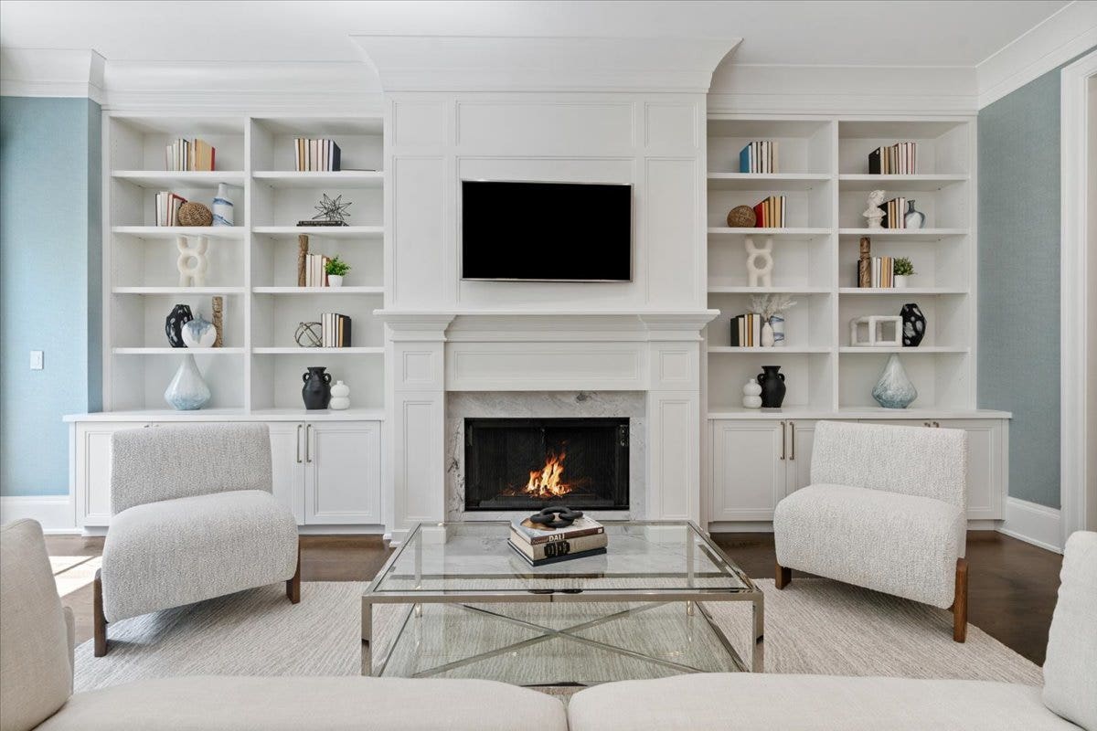 451 W Deming Place, Chicago, IL 60614