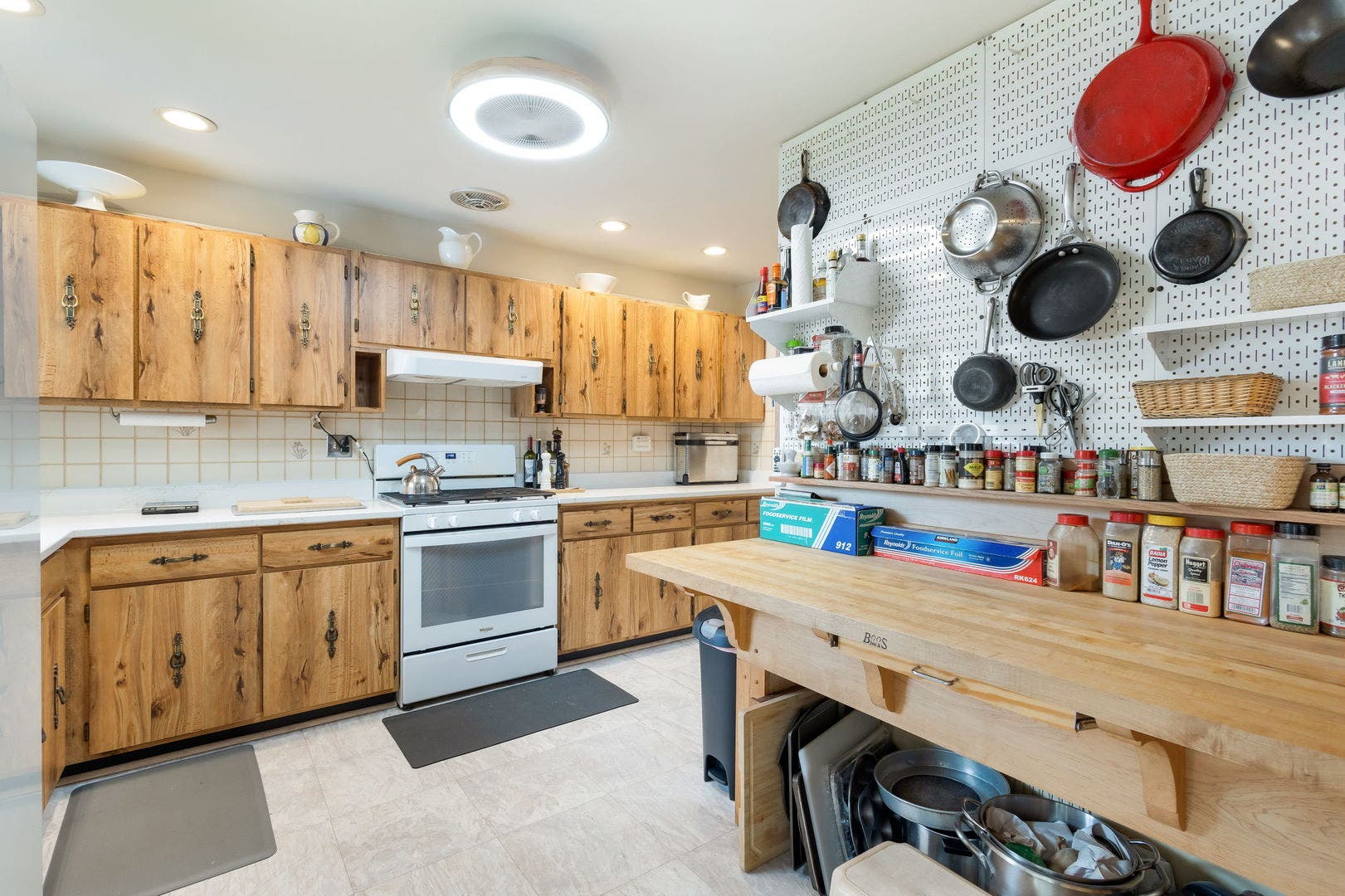 10145 Hyacinth Drive, Orland Park, IL 60462 10145 Hyacinth Drive, Orland Park, IL 60462