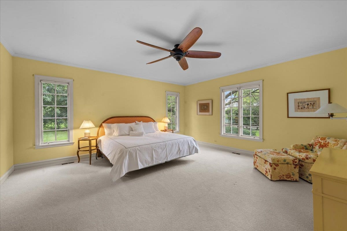 64 Locust Road, Winnetka, IL 60093 64 Locust Road, Winnetka, IL 60093