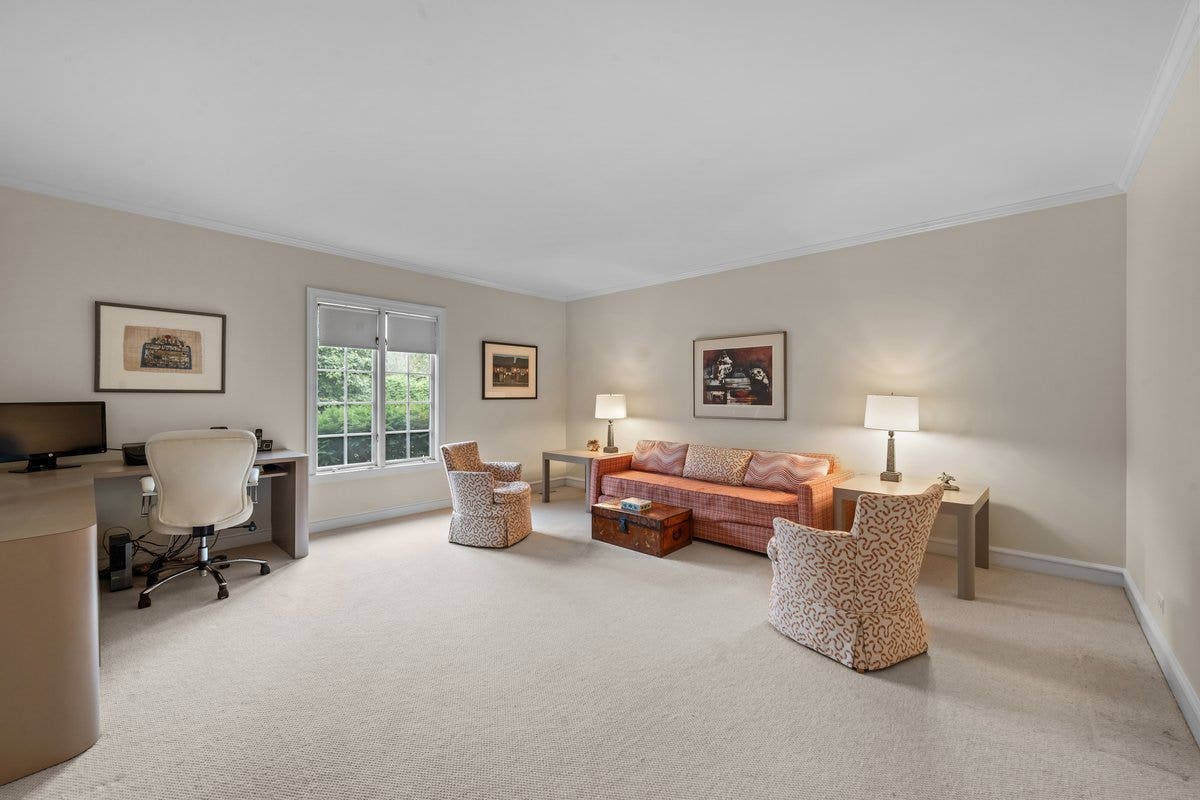 64 Locust Road, Winnetka, IL 60093 64 Locust Road, Winnetka, IL 60093