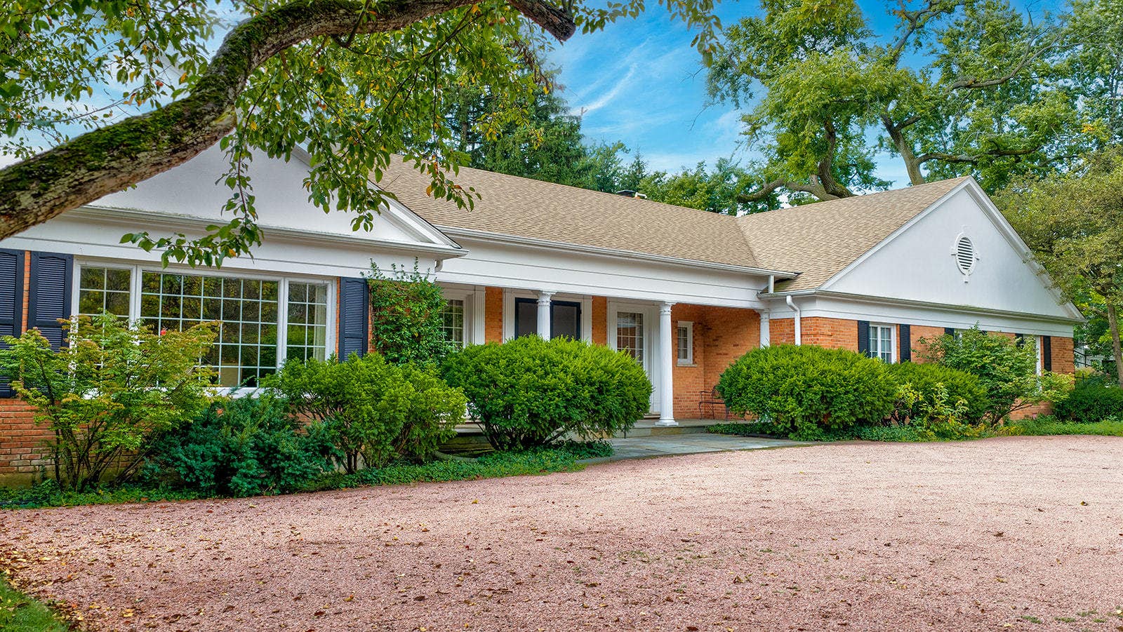 64 Locust Road, Winnetka, IL 60093 64 Locust Road, Winnetka, IL 60093
