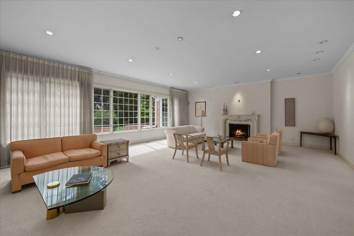 64 Locust Road, Winnetka, IL 60093 64 Locust Road, Winnetka, IL 60093