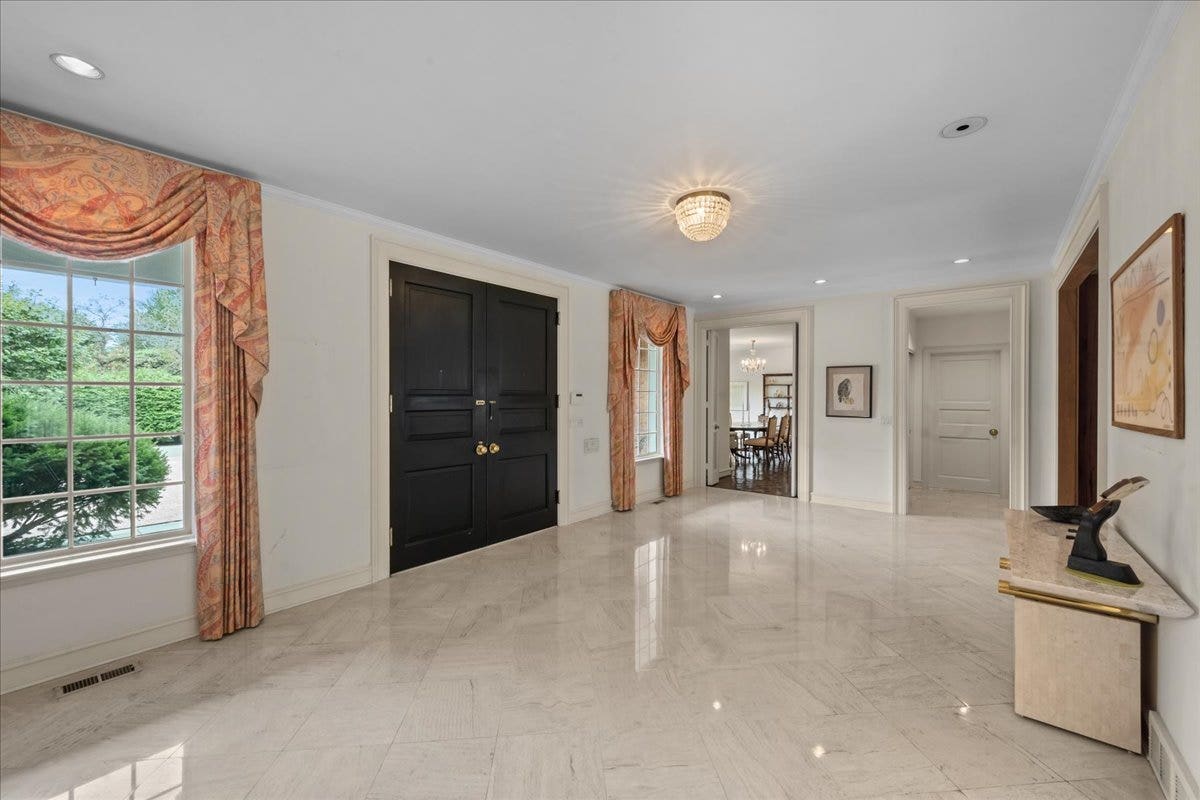 64 Locust Road, Winnetka, IL 60093 64 Locust Road, Winnetka, IL 60093