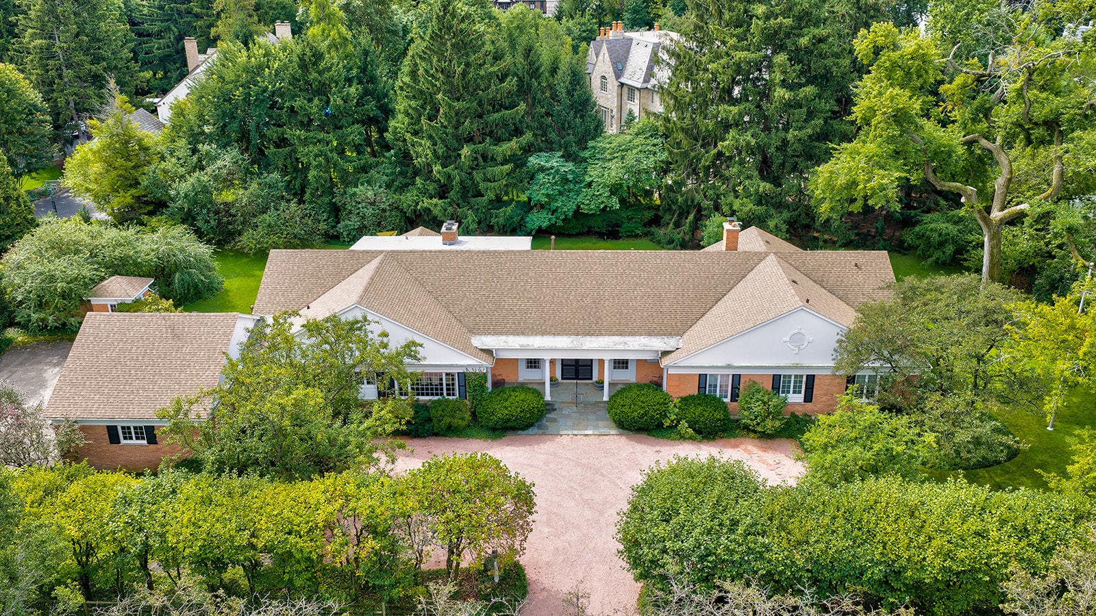 64 Locust Road, Winnetka, IL 60093 64 Locust Road, Winnetka, IL 60093