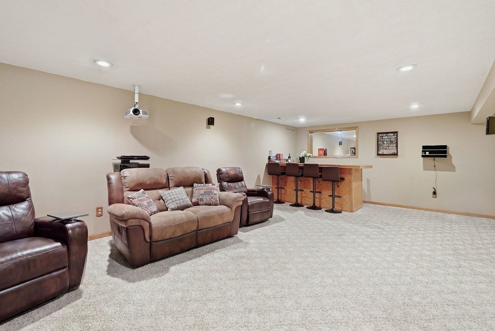 1419 Coral Bell Drive, Joliet, IL 60435