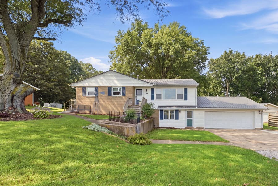 Property photo for 314 Oak Street, Andover, IL