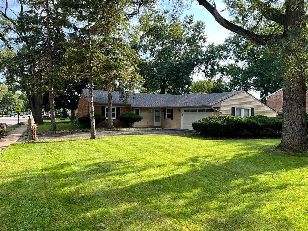 236 Vernon Drive, Bolingbrook, IL 60440 236 Vernon Drive, Bolingbrook, IL 60440