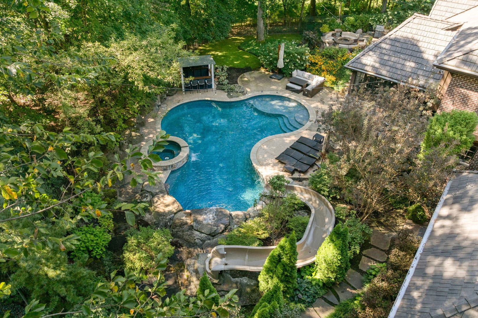 2901 Glenbriar Drive, St. Charles, IL 60174 2901 Glenbriar Drive, St. Charles, IL 60174