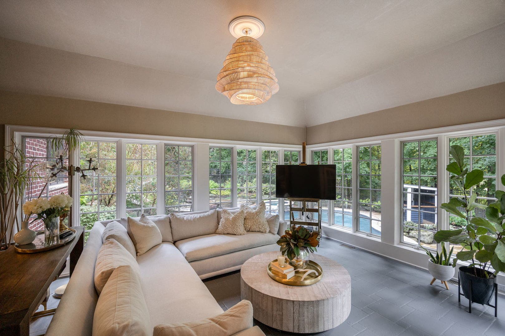 2901 Glenbriar Drive, St. Charles, IL 60174 2901 Glenbriar Drive, St. Charles, IL 60174