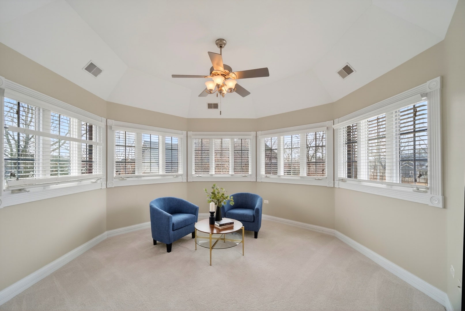 70 Forest Avenue, Naperville, IL 60540 70 Forest Avenue, Naperville, IL 60540