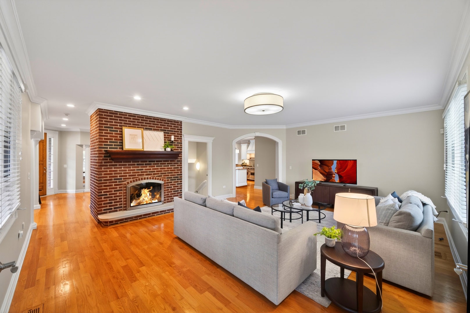 70 Forest Avenue, Naperville, IL 60540 70 Forest Avenue, Naperville, IL 60540