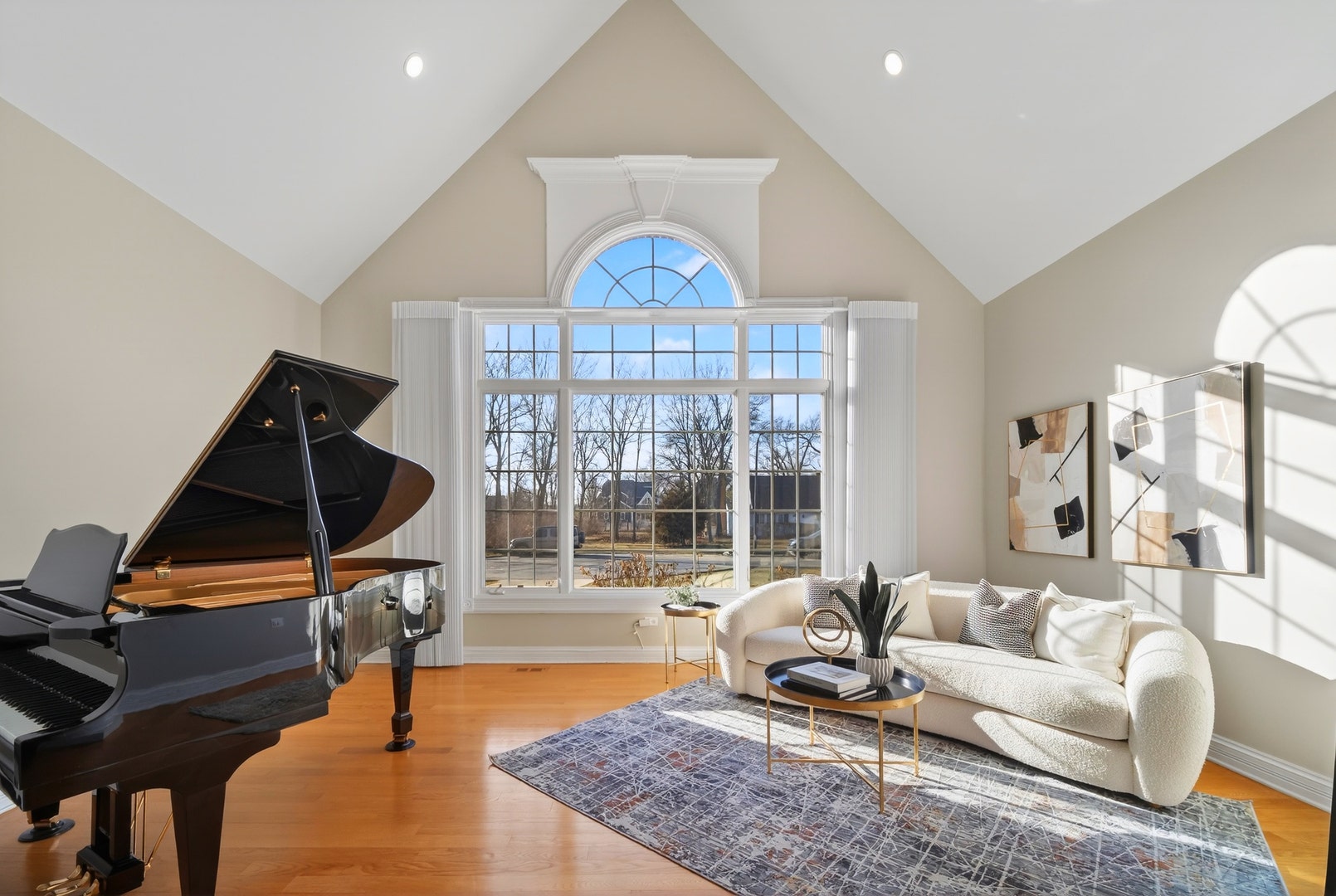70 Forest Avenue, Naperville, IL 60540 70 Forest Avenue, Naperville, IL 60540