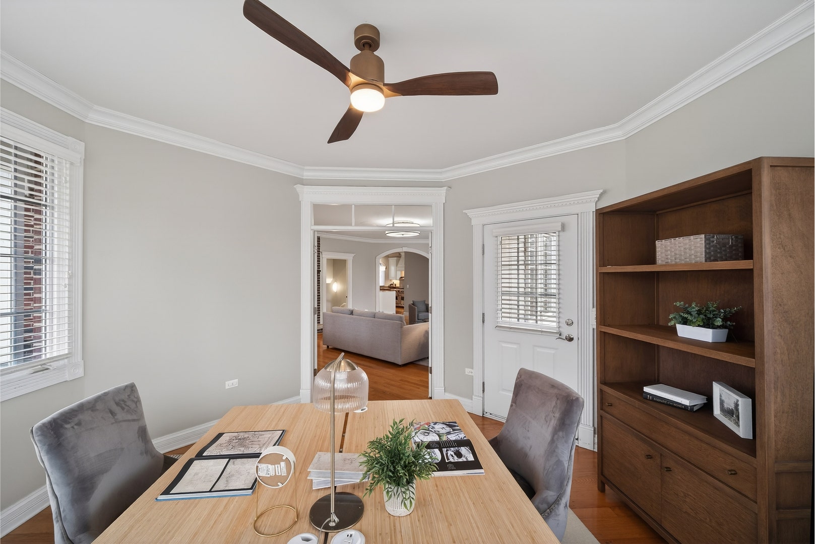 70 Forest Avenue, Naperville, IL 60540 70 Forest Avenue, Naperville, IL 60540