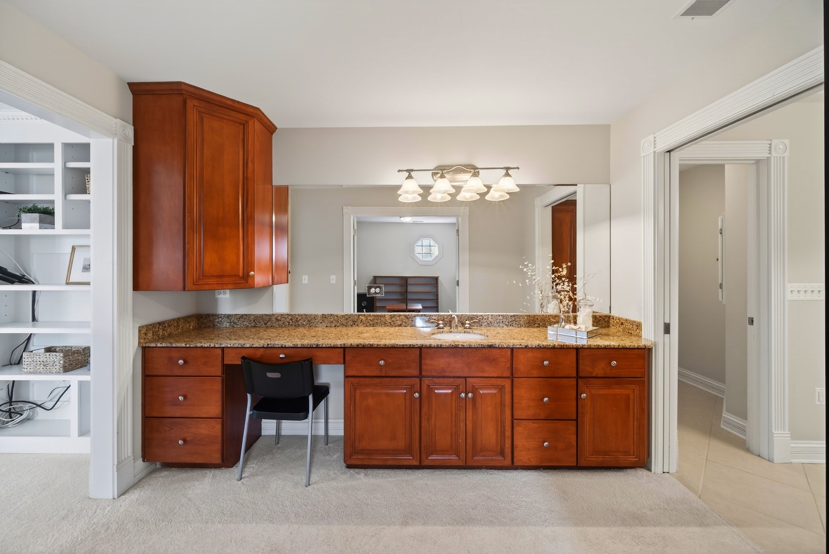 70 Forest Avenue, Naperville, IL 60540 70 Forest Avenue, Naperville, IL 60540