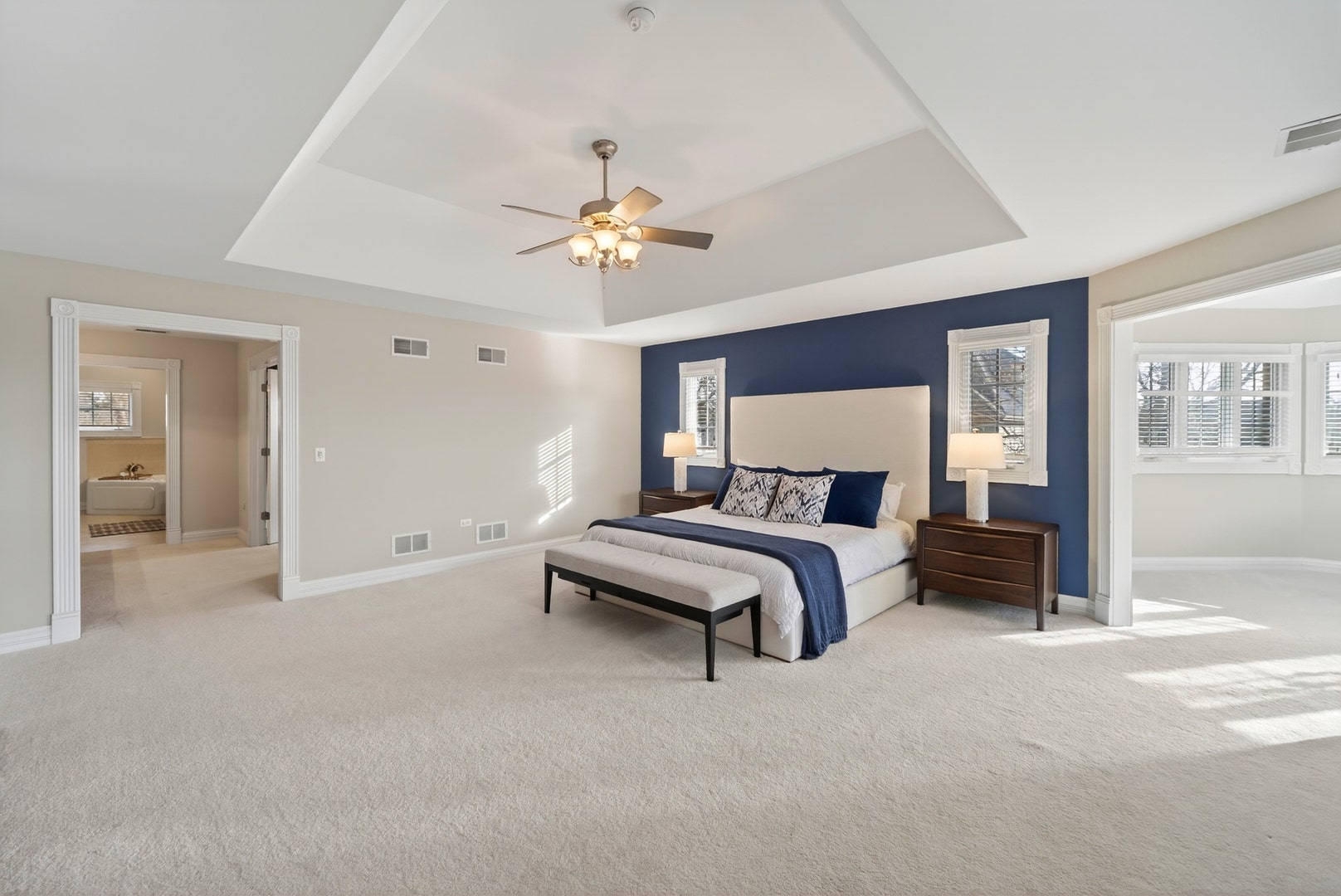 70 Forest Avenue, Naperville, IL 60540 70 Forest Avenue, Naperville, IL 60540