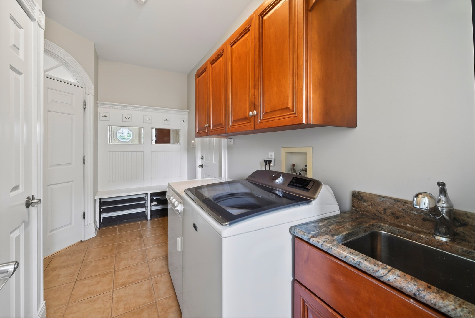 70 Forest Avenue, Naperville, IL 60540 70 Forest Avenue, Naperville, IL 60540