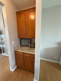 711 Jorstad Drive, North Aurora, IL 60542 Tucked Away Wine Bar or Coffee Station!