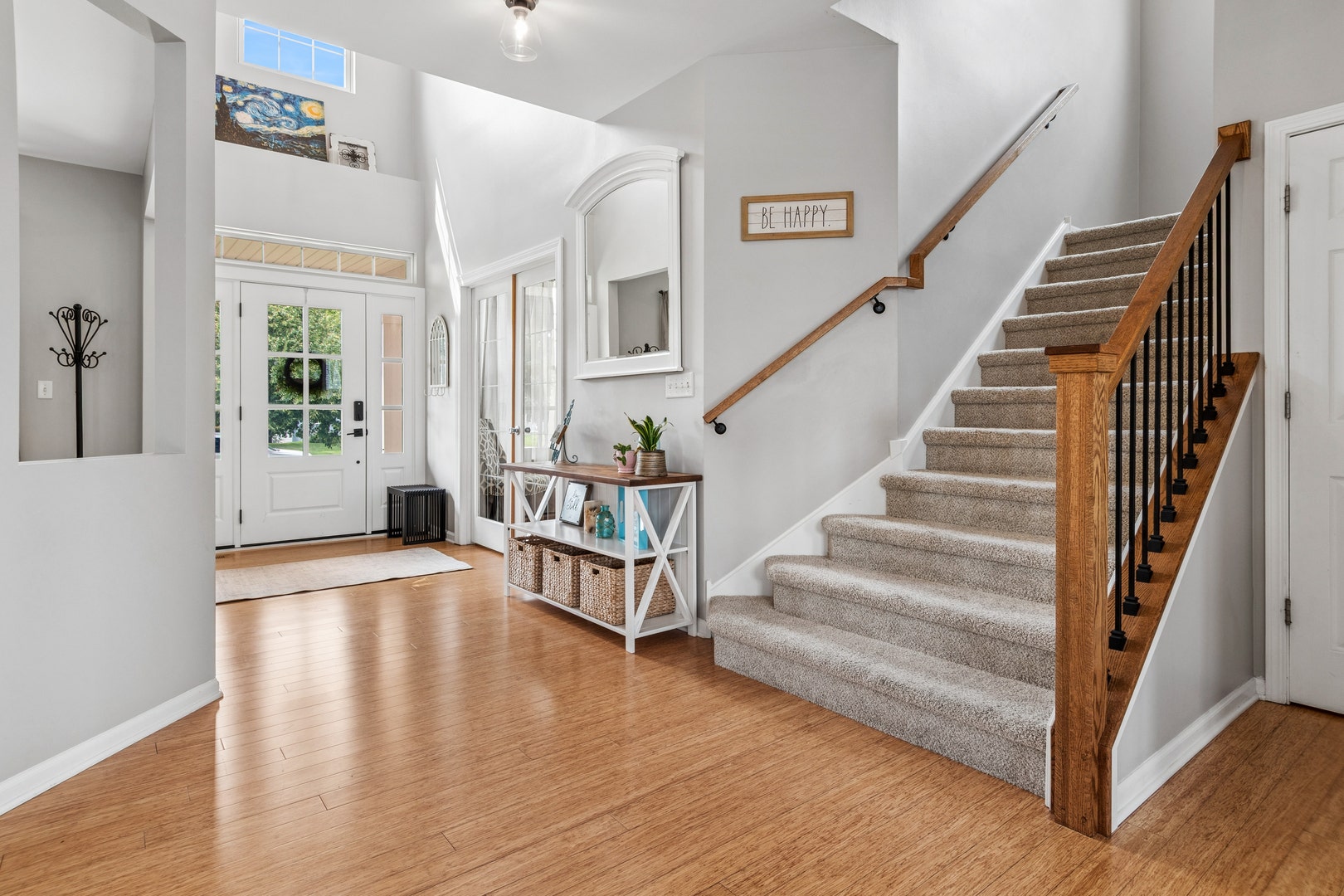 711 Jorstad Drive, North Aurora, IL 60542 Open welcoming entrance. Recently upgraded front