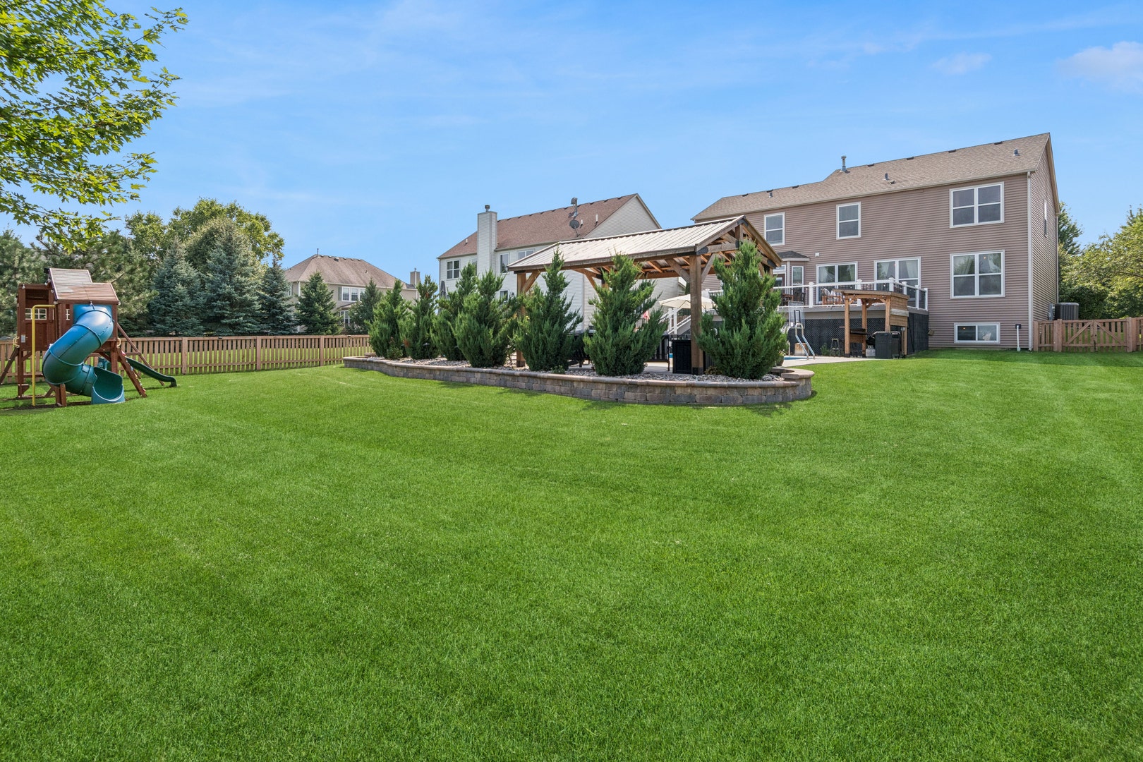 711 Jorstad Drive, North Aurora, IL 60542 Plenty of green space to play games! Playground s