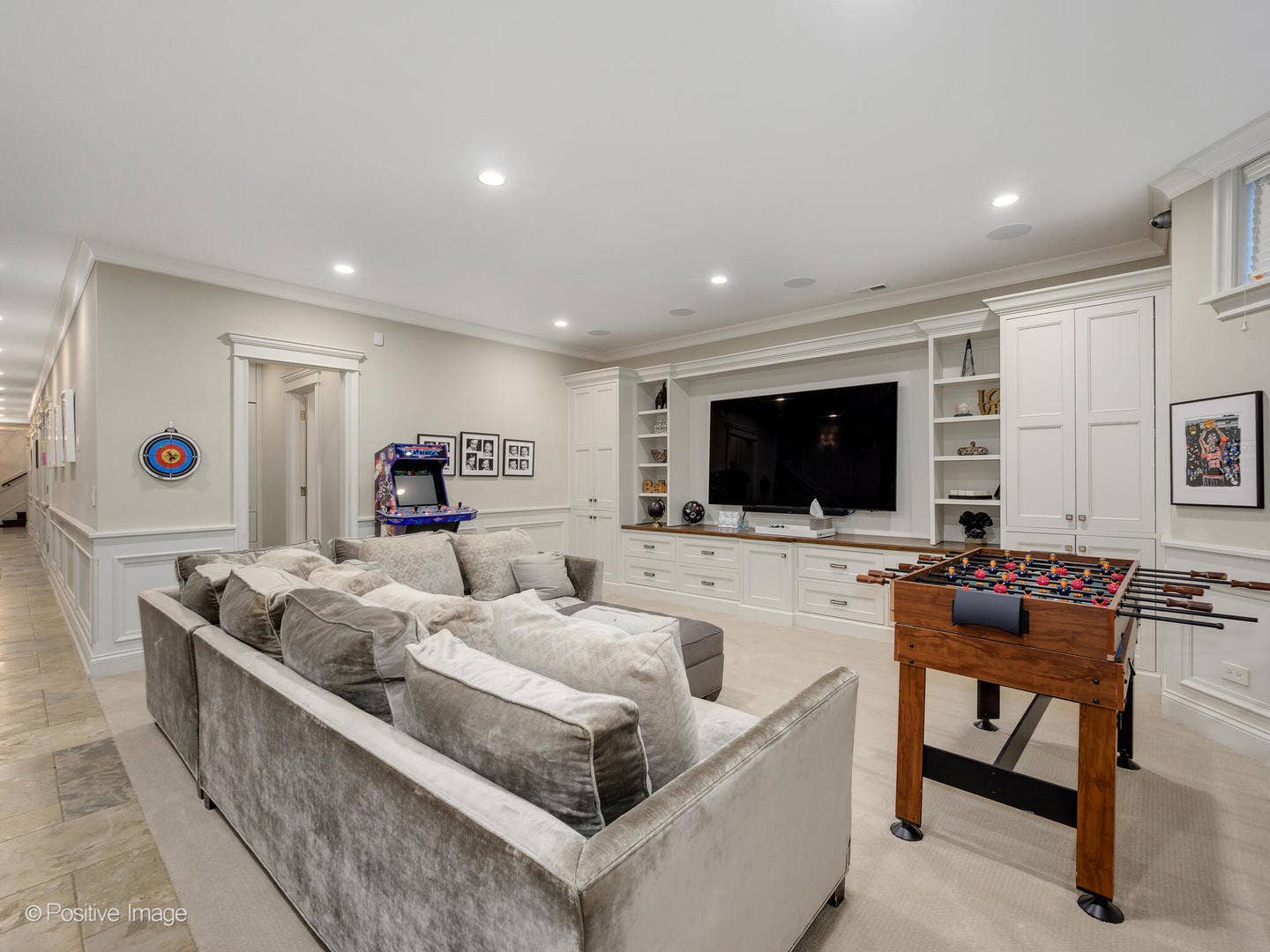 3024 N Lake Shore Drive, Chicago, IL 60657 3024 N Lake Shore Drive, Chicago, IL 60657