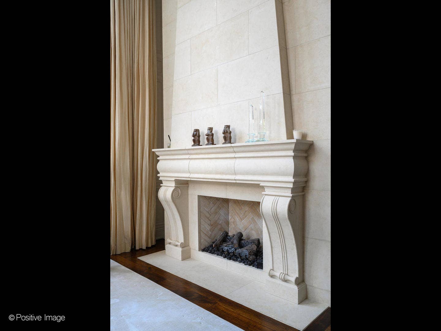 3024 N Lake Shore Drive, Chicago, IL 60657 3024 N Lake Shore Drive, Chicago, IL 60657