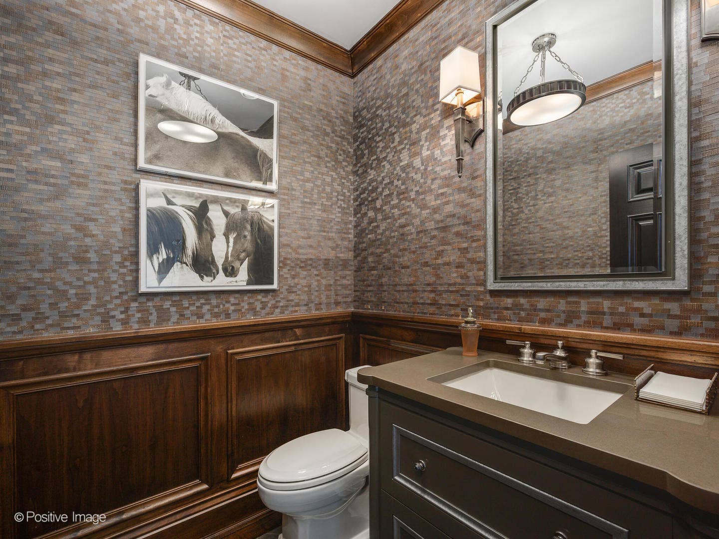 3024 N Lake Shore Drive, Chicago, IL 60657 3024 N Lake Shore Drive, Chicago, IL 60657