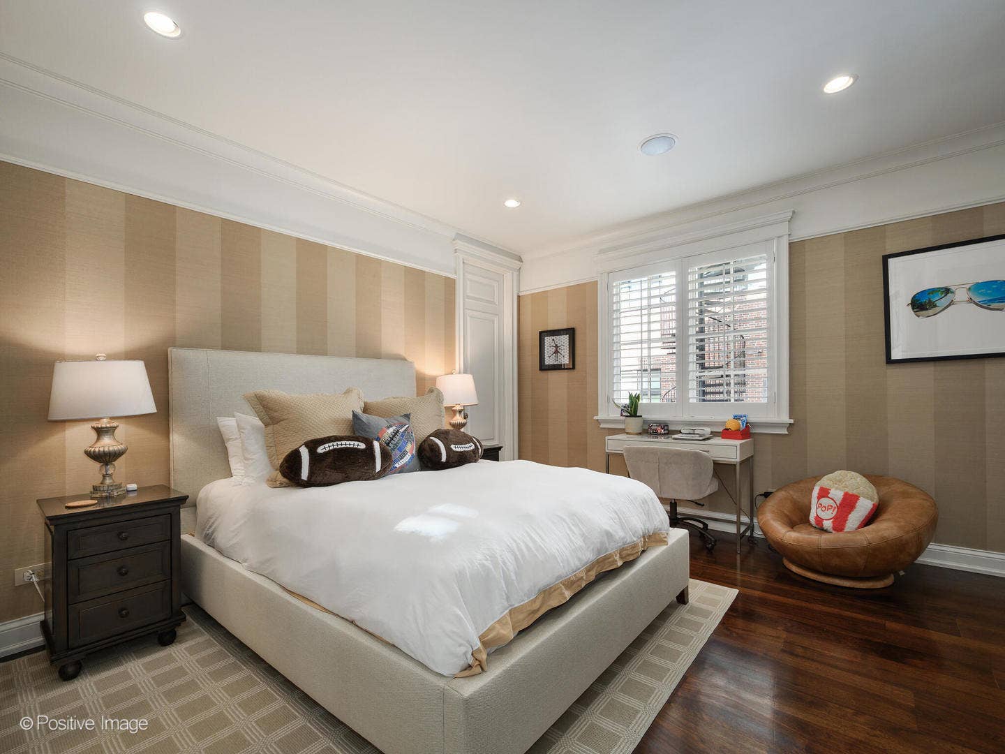 3024 N Lake Shore Drive, Chicago, IL 60657 3024 N Lake Shore Drive, Chicago, IL 60657