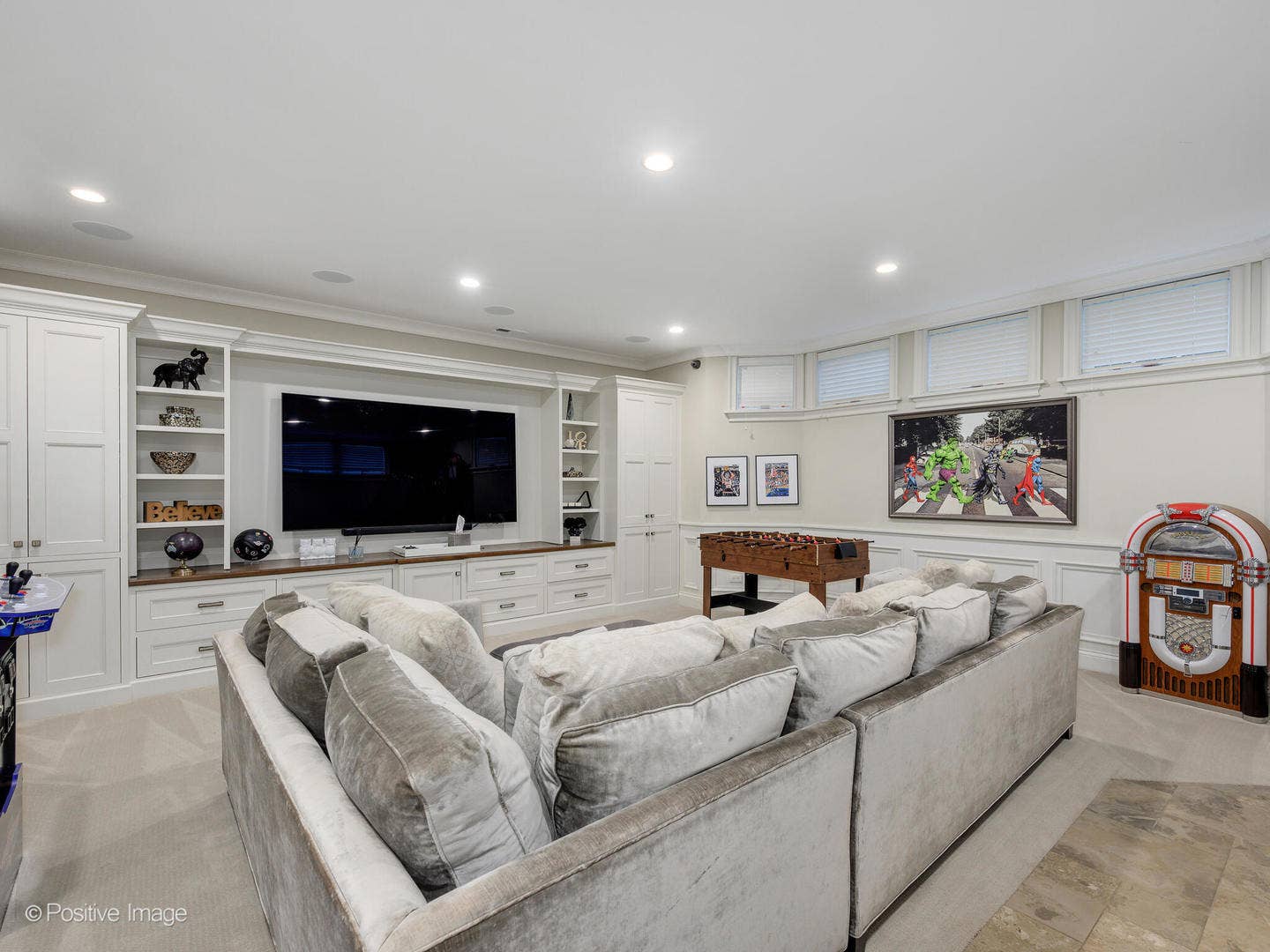 3024 N Lake Shore Drive, Chicago, IL 60657 3024 N Lake Shore Drive, Chicago, IL 60657