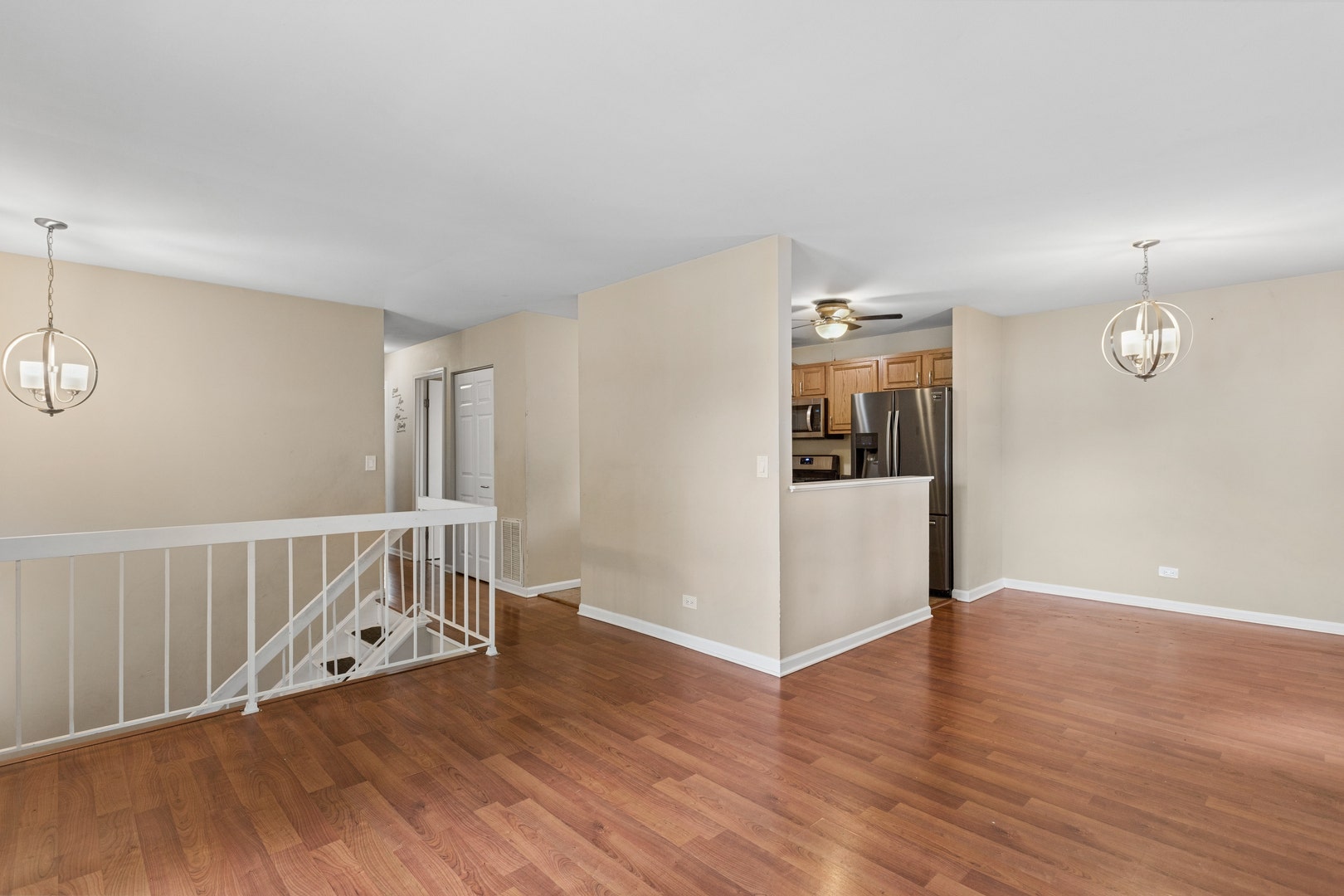 285 Navajo Drive, Bolingbrook, IL 60440 285 Navajo Drive, Bolingbrook, IL 60440
