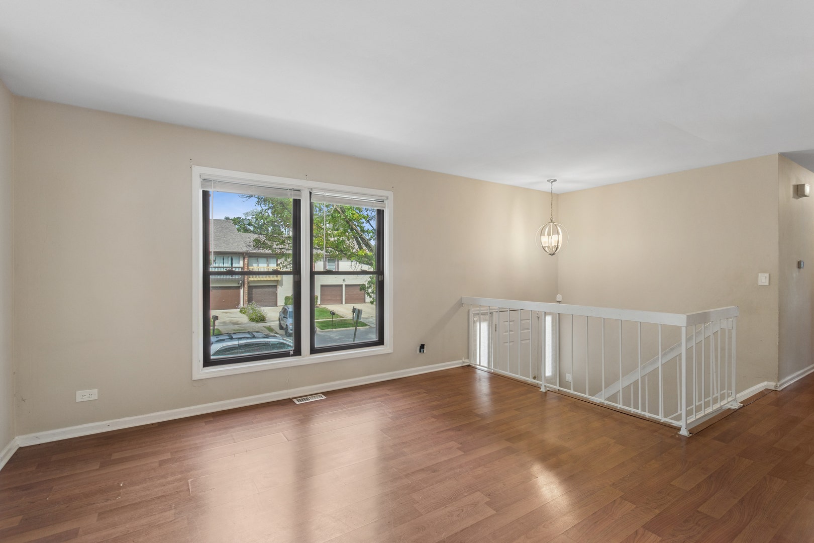 285 Navajo Drive, Bolingbrook, IL 60440 285 Navajo Drive, Bolingbrook, IL 60440