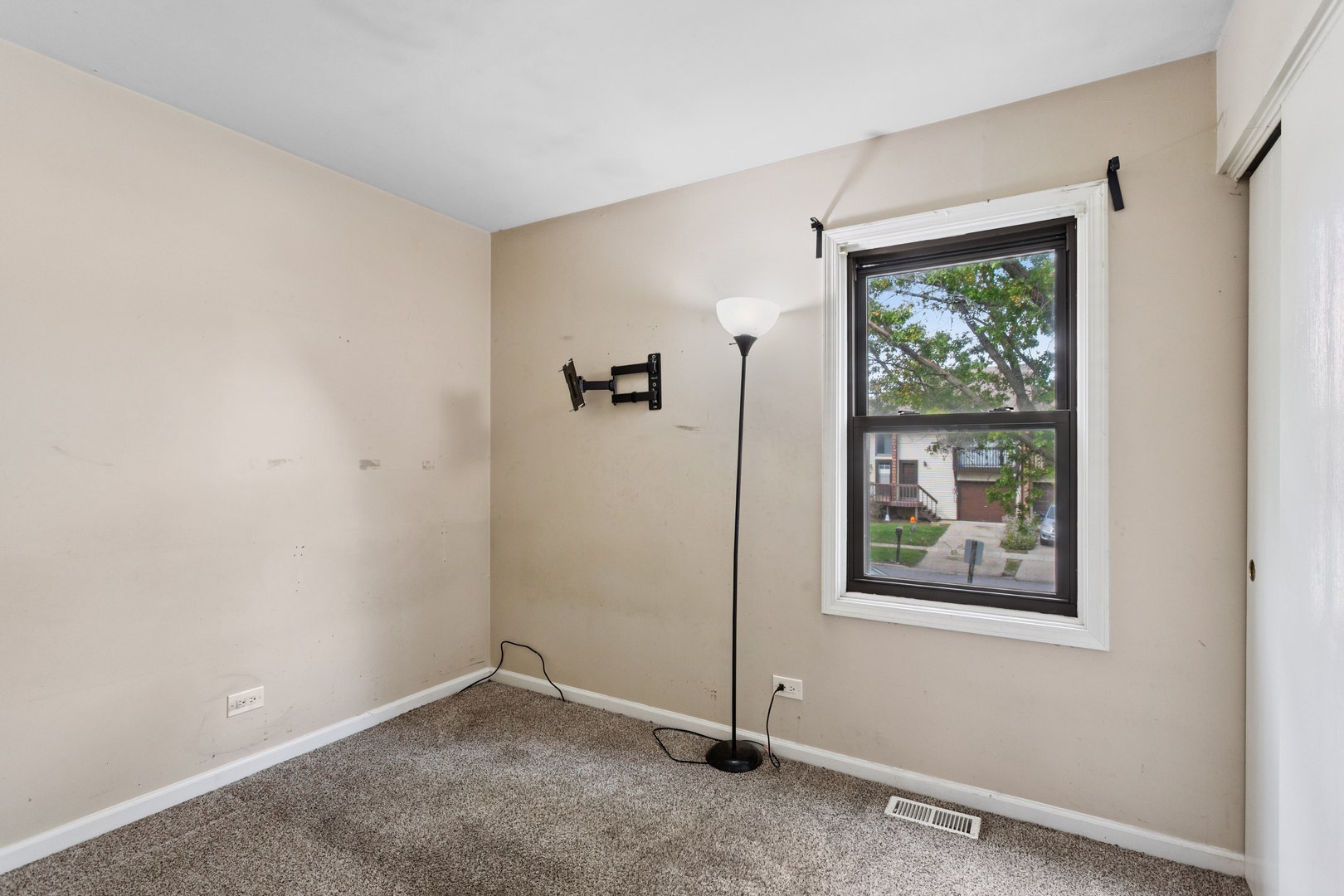 285 Navajo Drive, Bolingbrook, IL 60440 285 Navajo Drive, Bolingbrook, IL 60440