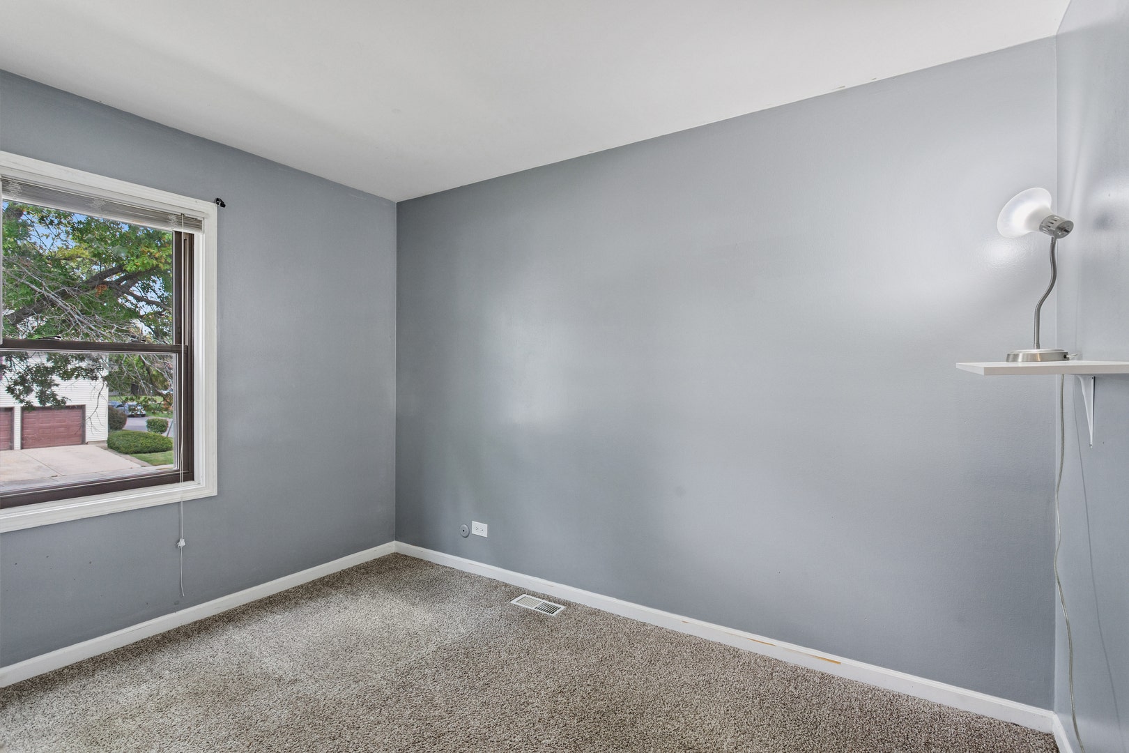 285 Navajo Drive, Bolingbrook, IL 60440 285 Navajo Drive, Bolingbrook, IL 60440