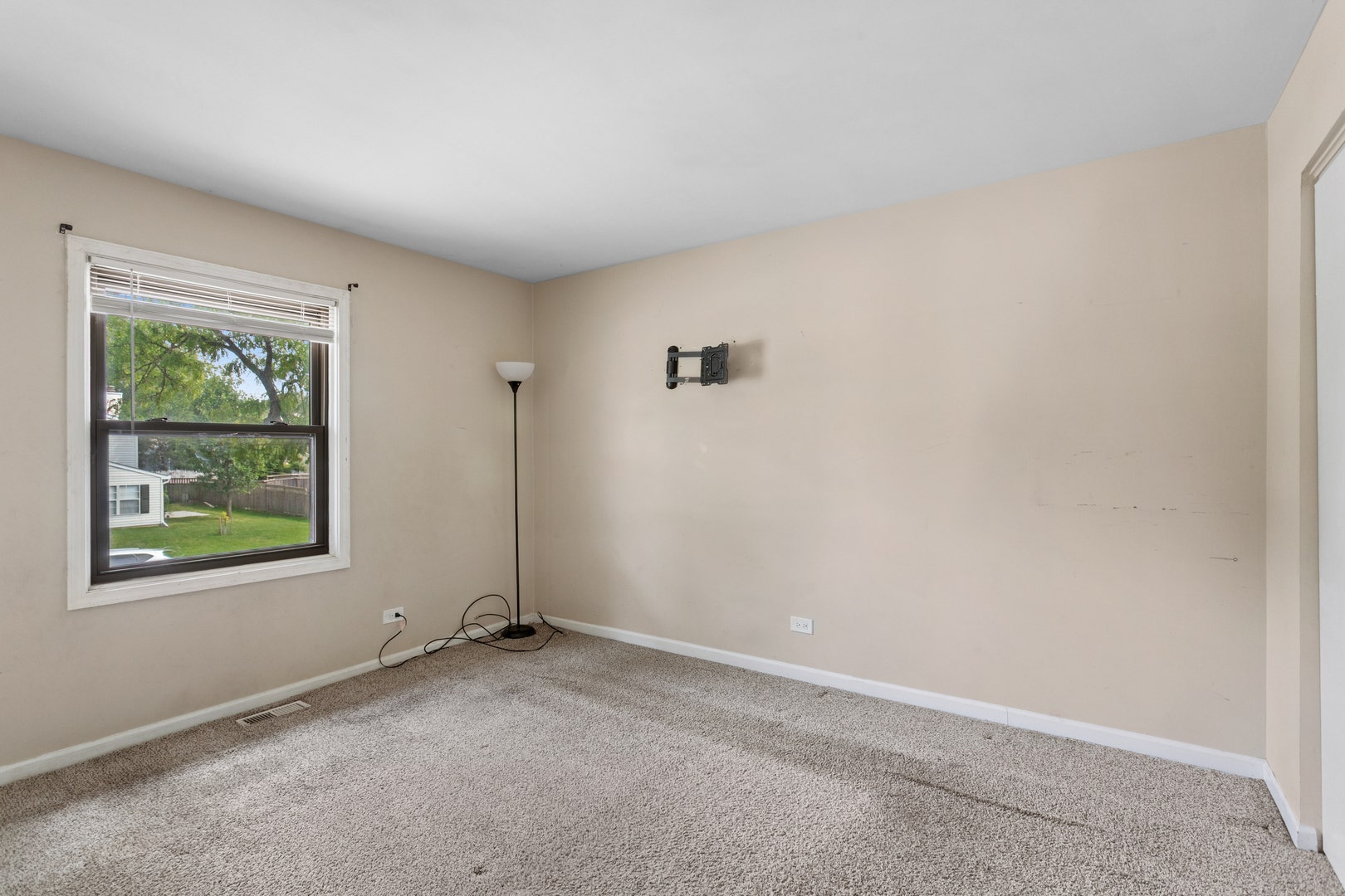 285 Navajo Drive, Bolingbrook, IL 60440 285 Navajo Drive, Bolingbrook, IL 60440