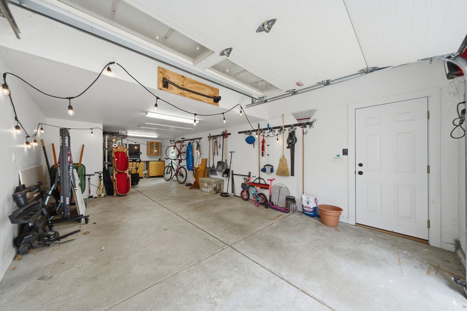 4712 Middaugh Avenue, Downers Grove, IL 60515 4712 Middaugh Avenue, Downers Grove, IL 60515