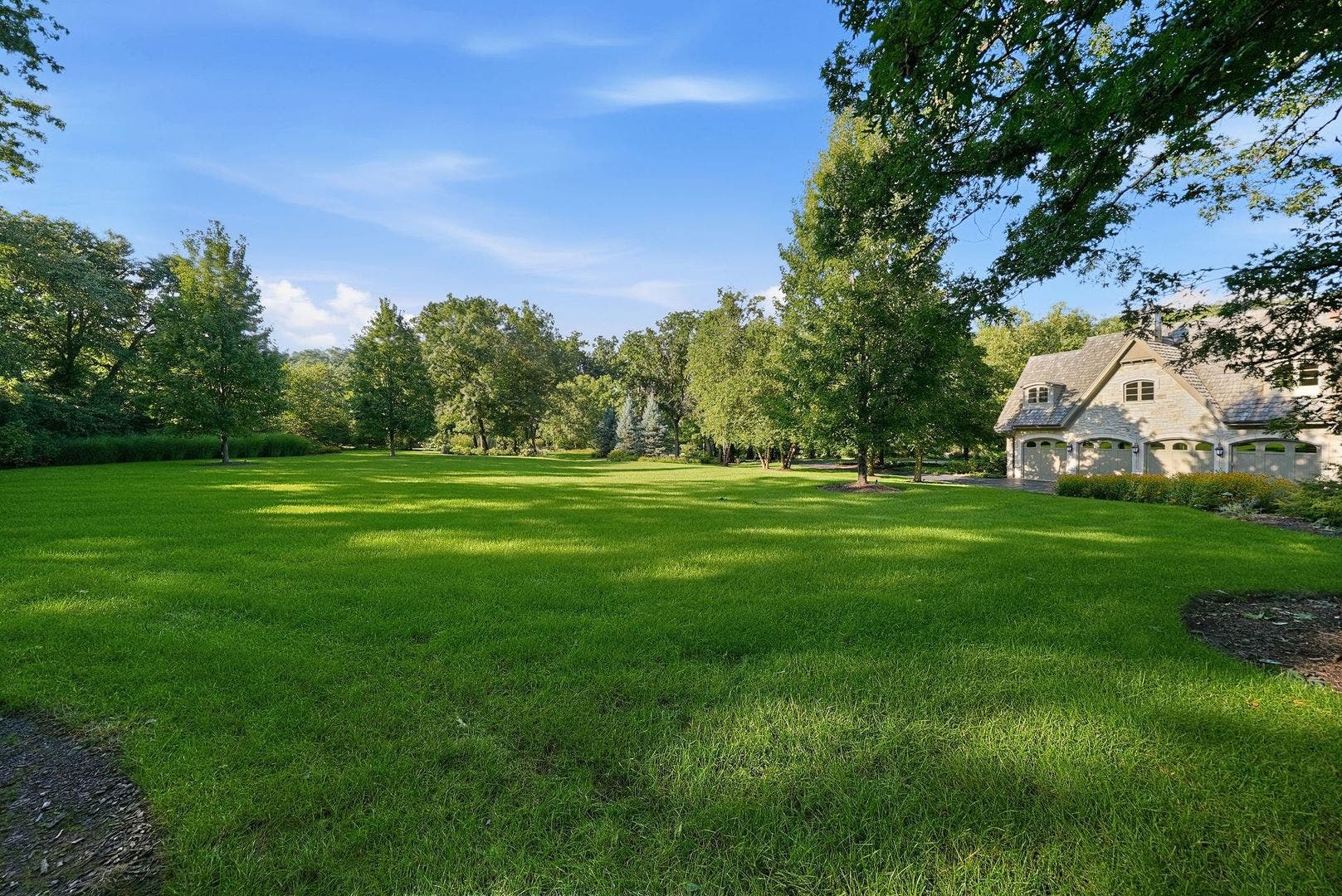 16 Riva Ridge, Lemont, IL 60439 16 Riva Ridge, Lemont, IL 60439