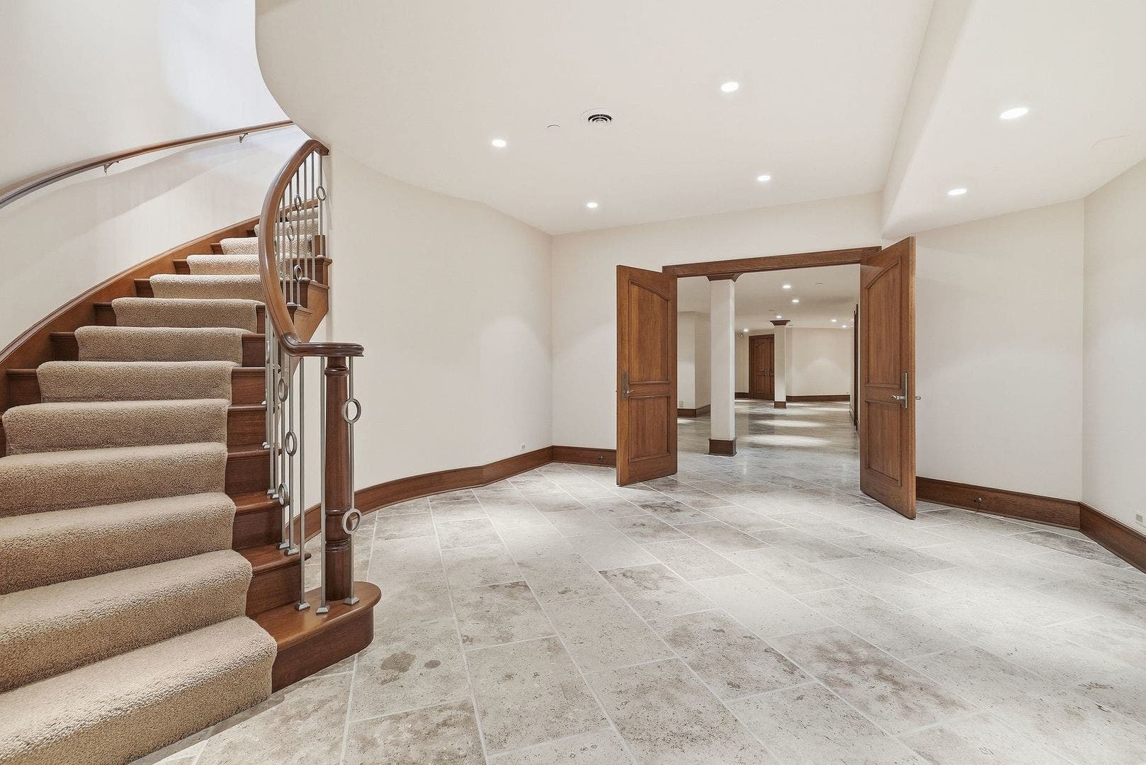 16 Riva Ridge, Lemont, IL 60439 16 Riva Ridge, Lemont, IL 60439