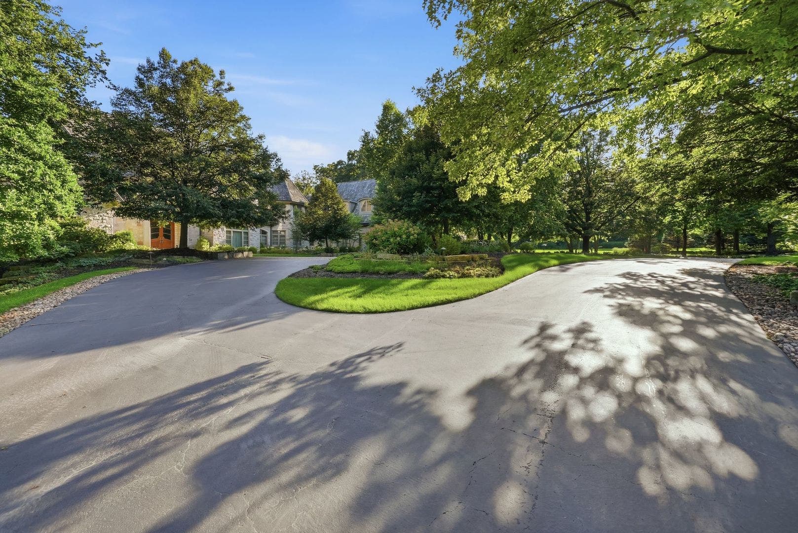 16 Riva Ridge, Lemont, IL 60439 16 Riva Ridge, Lemont, IL 60439