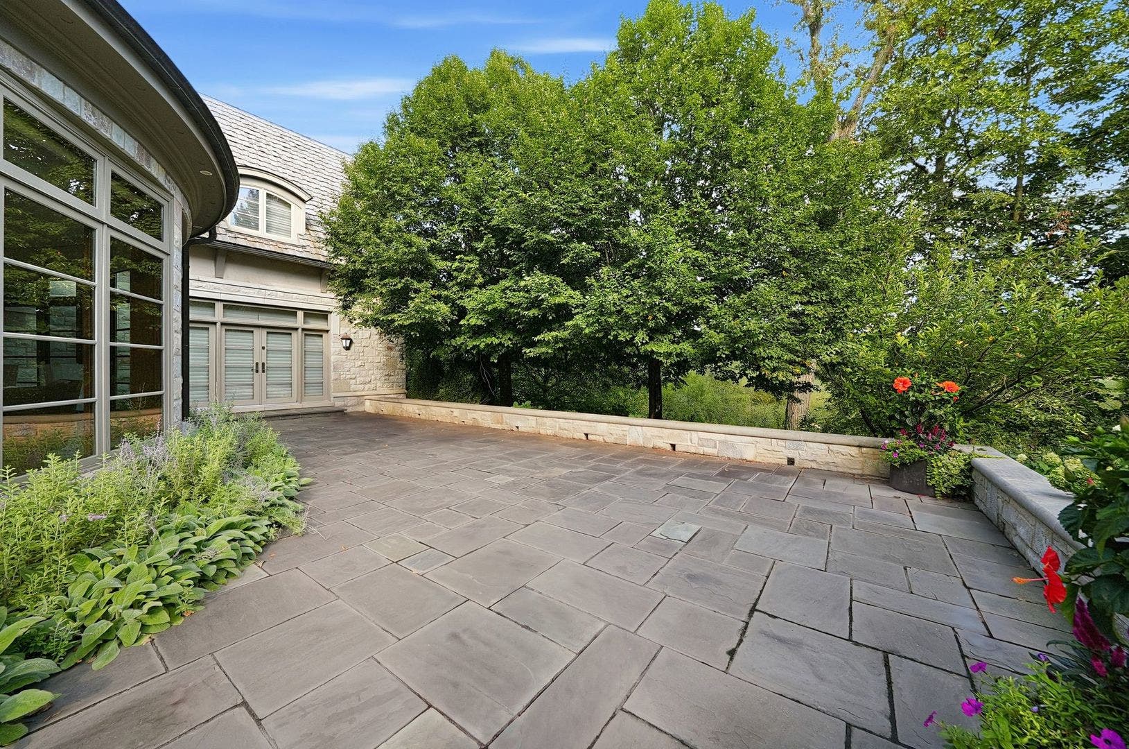 16 Riva Ridge, Lemont, IL 60439 16 Riva Ridge, Lemont, IL 60439