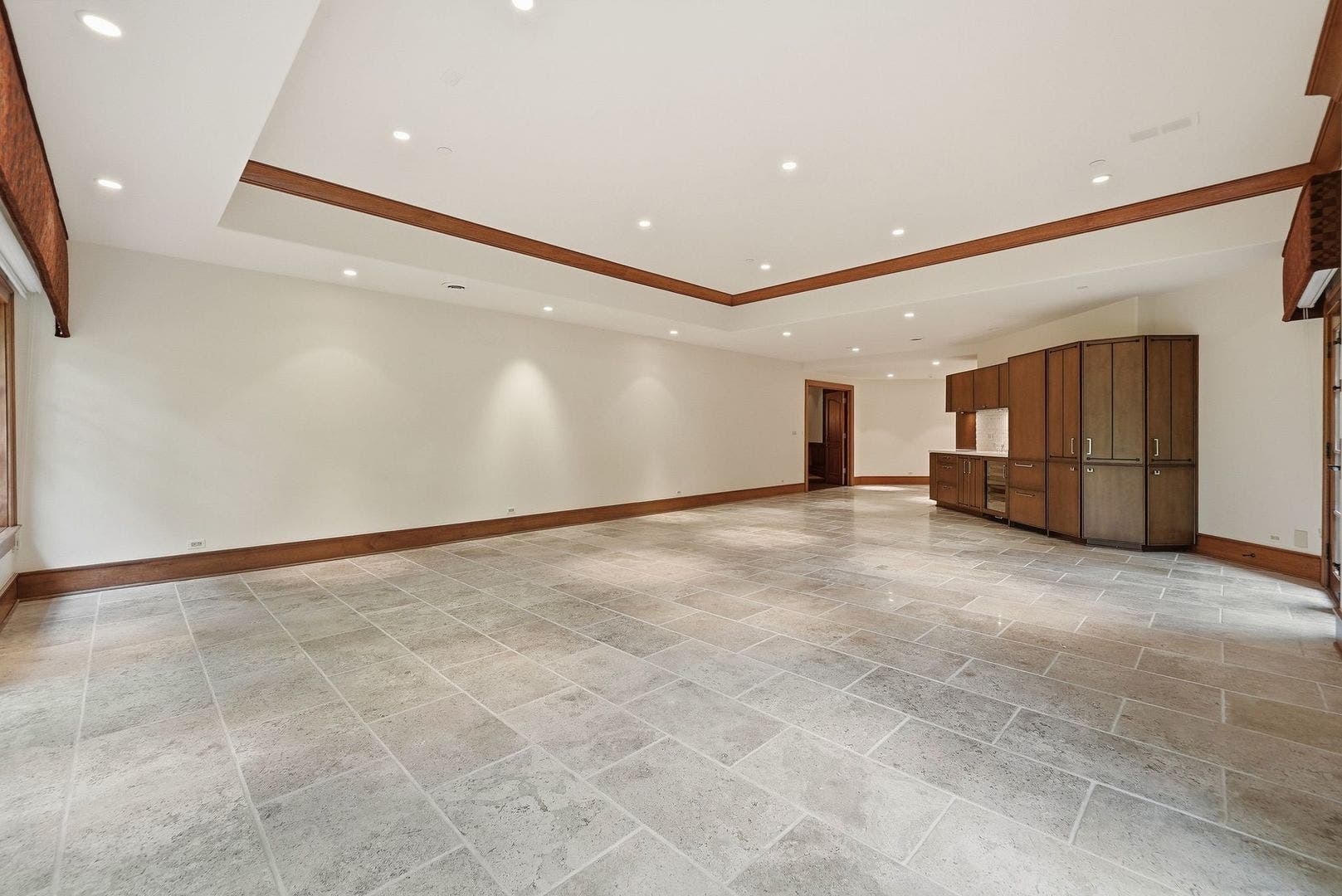 16 Riva Ridge, Lemont, IL 60439 16 Riva Ridge, Lemont, IL 60439