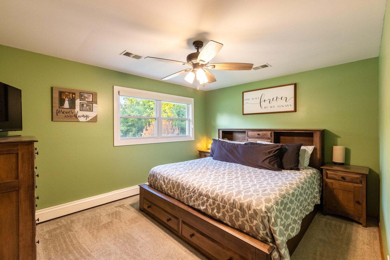 6121 James Street, Tinley Park, IL 60477 6121 James Street, Tinley Park, IL 60477