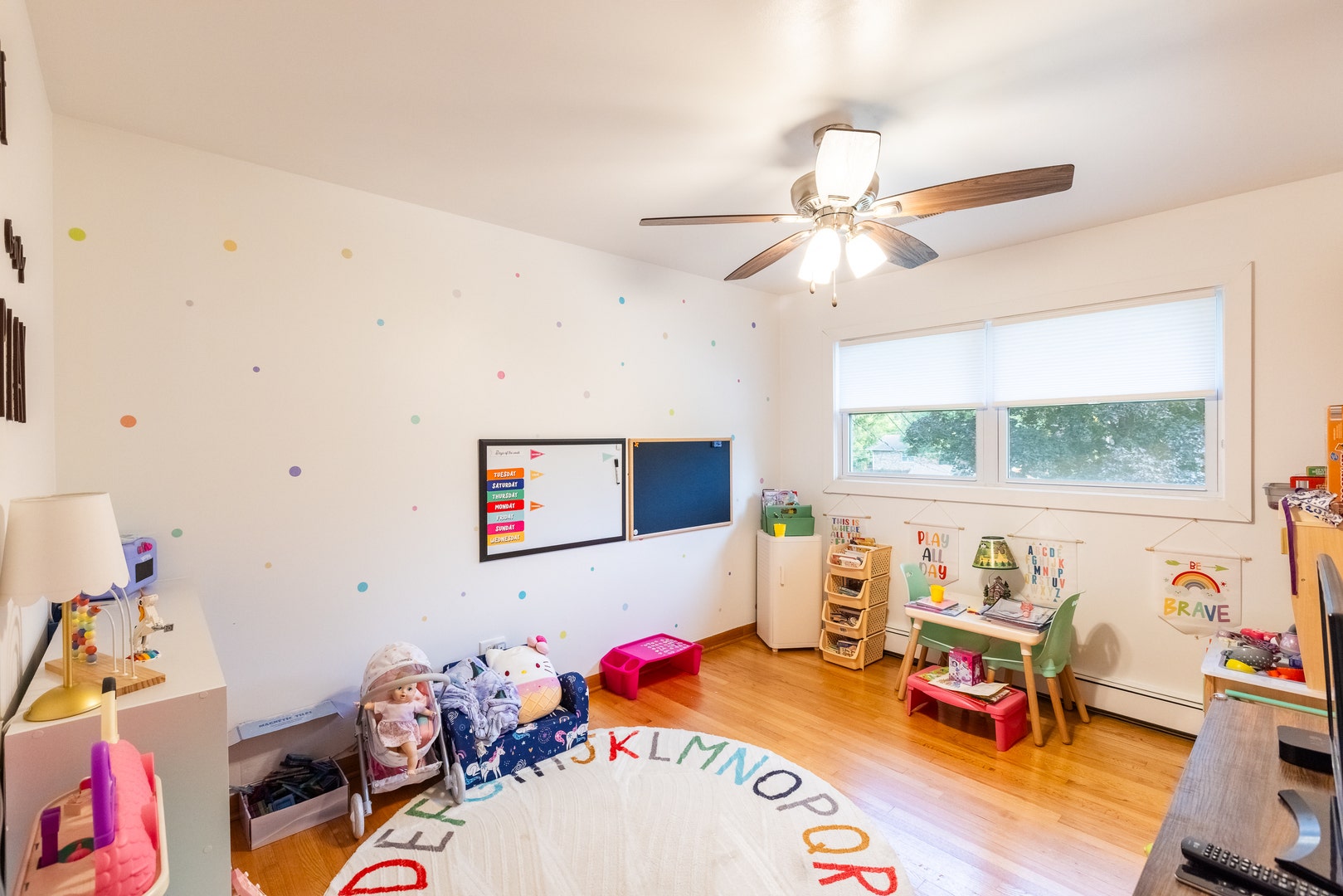 6121 James Street, Tinley Park, IL 60477 6121 James Street, Tinley Park, IL 60477