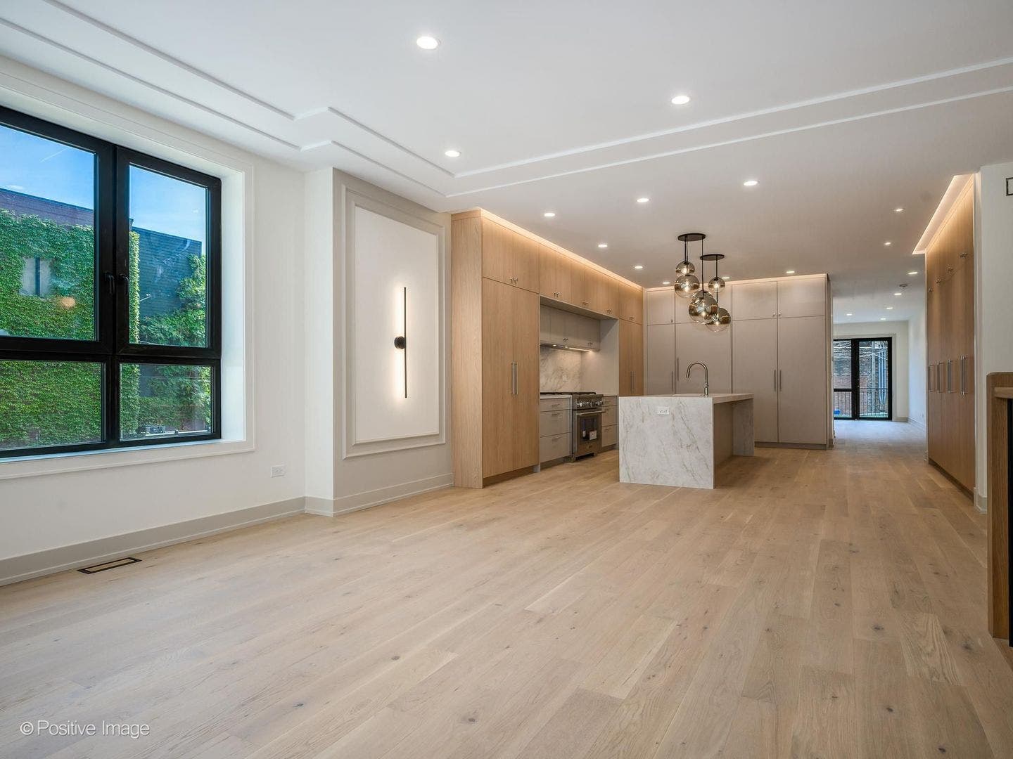 1951 W Dickens Avenue, #1, Chicago, IL 60614