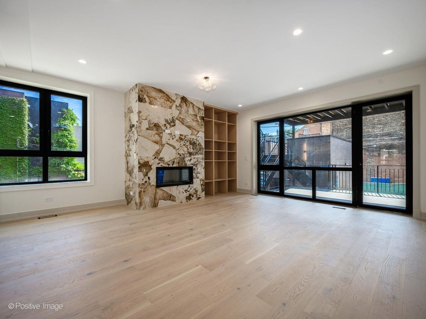 1951 W Dickens Avenue, #1, Chicago, IL 60614