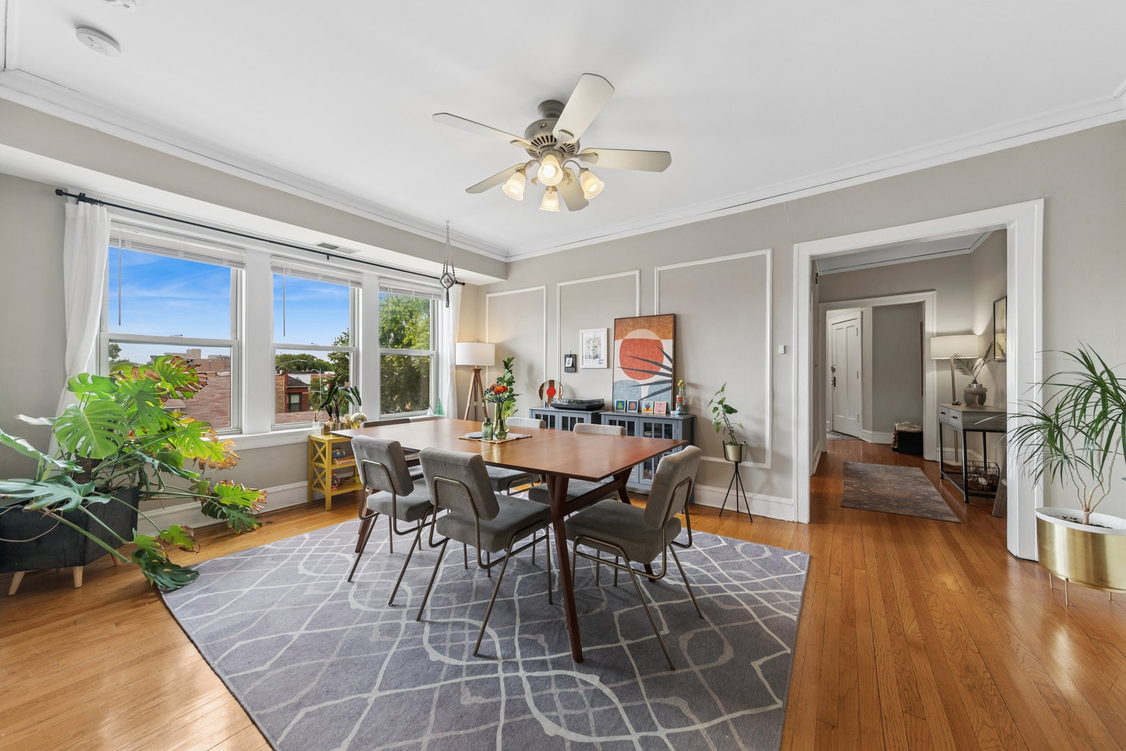 1723 W Foster Avenue, Chicago, IL 60640 1723 W Foster Avenue, Chicago, IL 60640